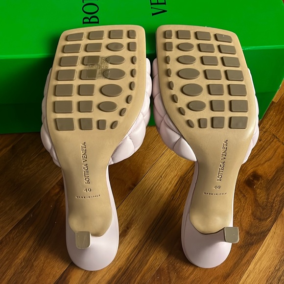 Bottega Veneta Padded Slide Sandals, NEW - Picture 11 of 17